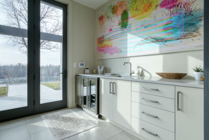 A stunning custom bar area in one of Haggerty's new construction homes.